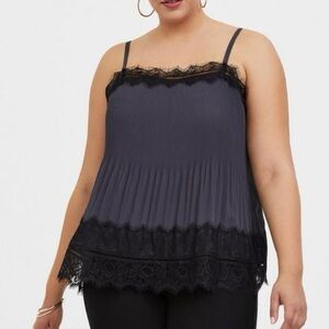 Torrid| Beautiful Feminine Grey/Black Chiffon & Lace Pleated Cami Sz 2x (2)